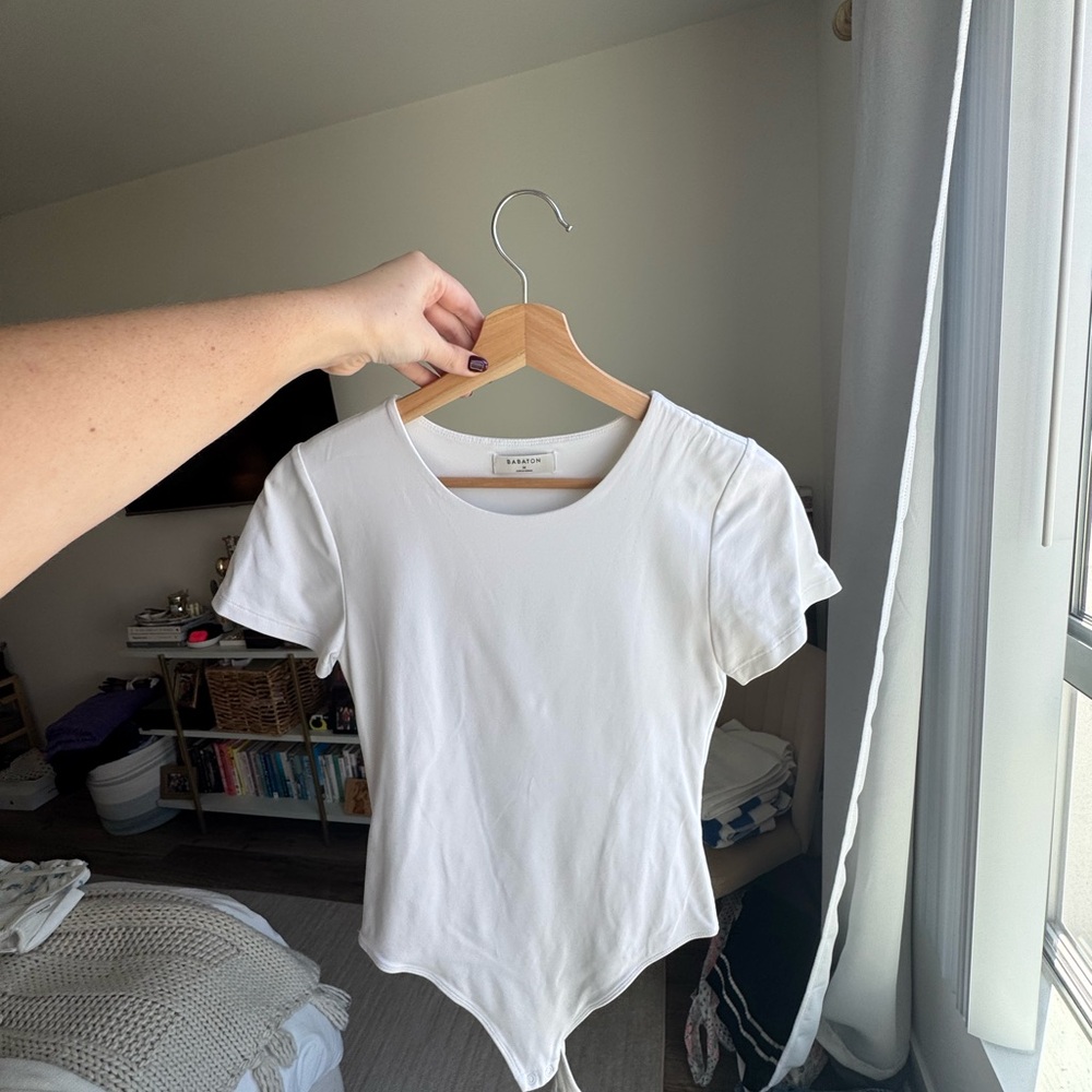 Babaton Classic White Bodysuit